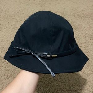 Burberry bucket hat